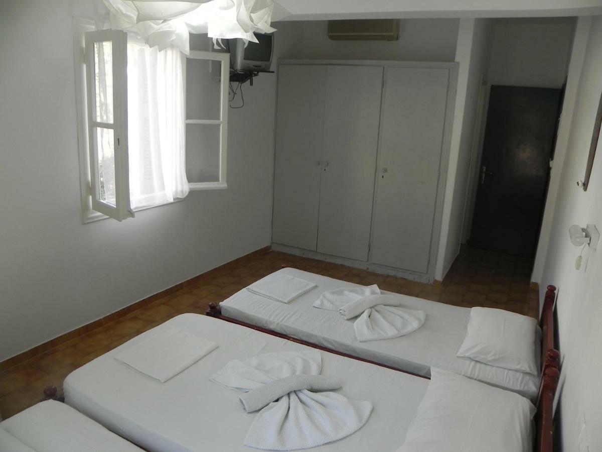 Nefeli Rooms Ios Exterior foto